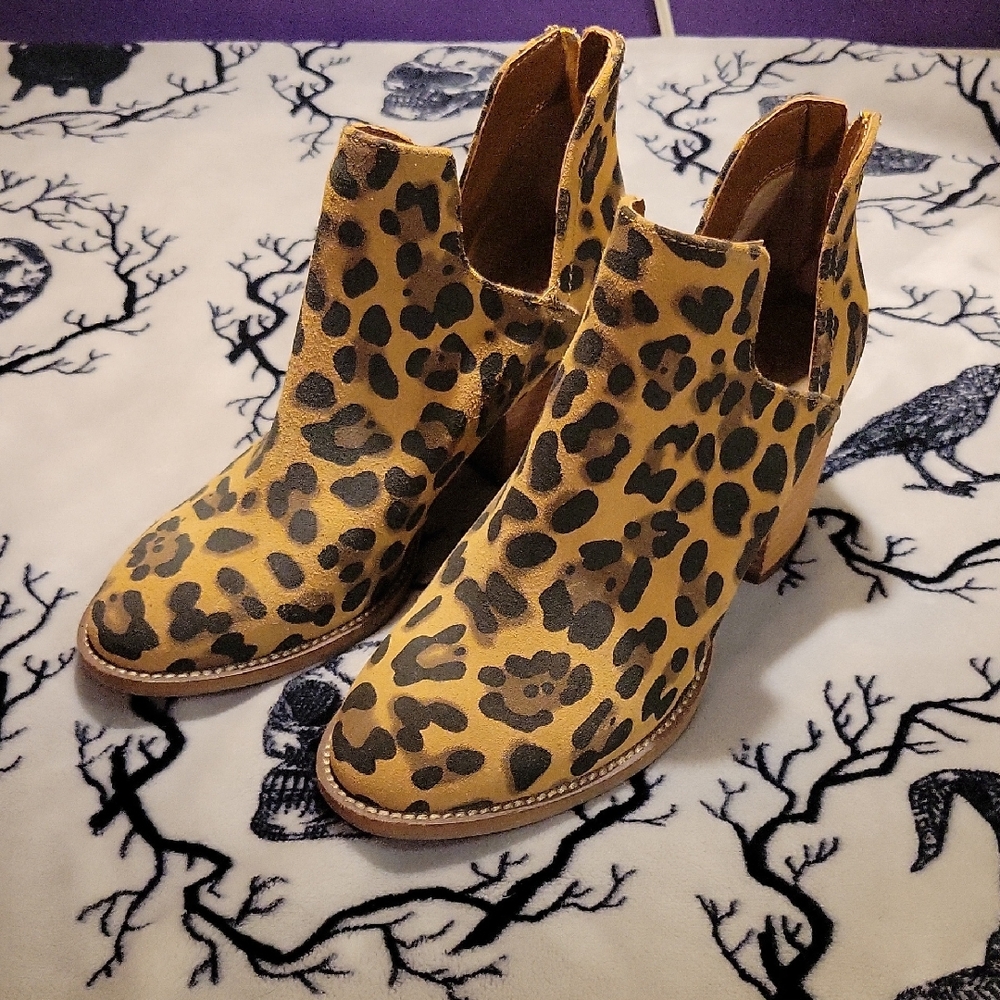 Blondo Leopard Print Ankle Boots